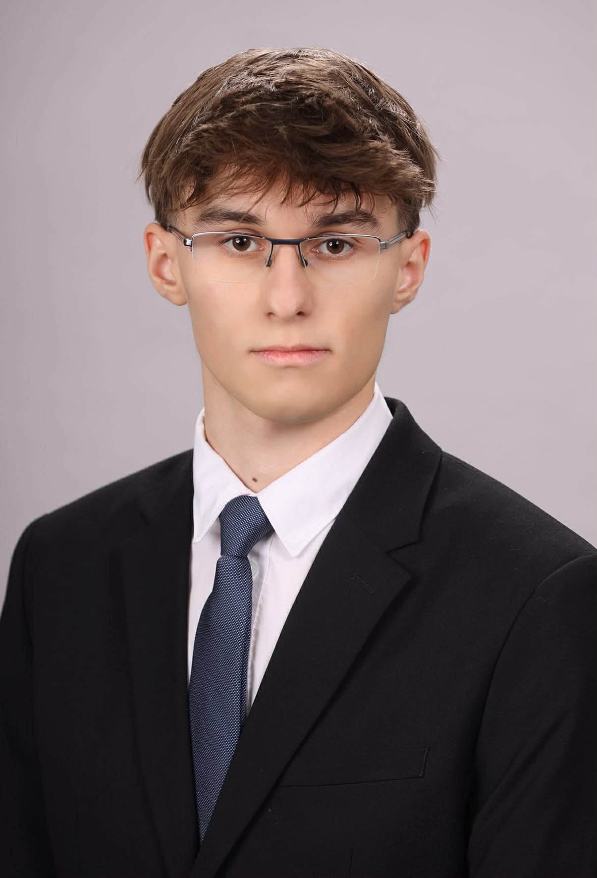 Szabó Áron